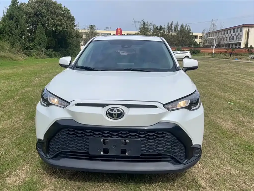 Toyota Frontlander 2023 из CN, фото 7