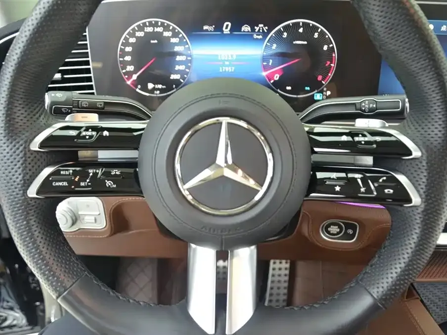 Mercedes-Benz GLS 2024 из CN, фото 8