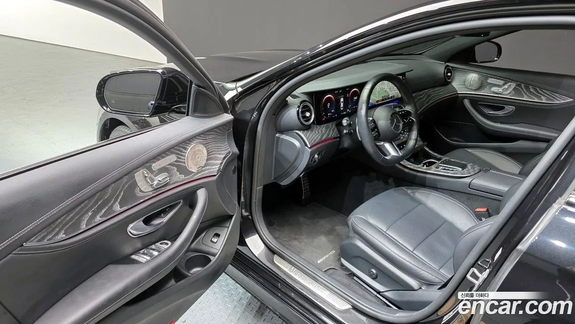 Mercedes-Benz E-Class 2023 из KR, фото 10