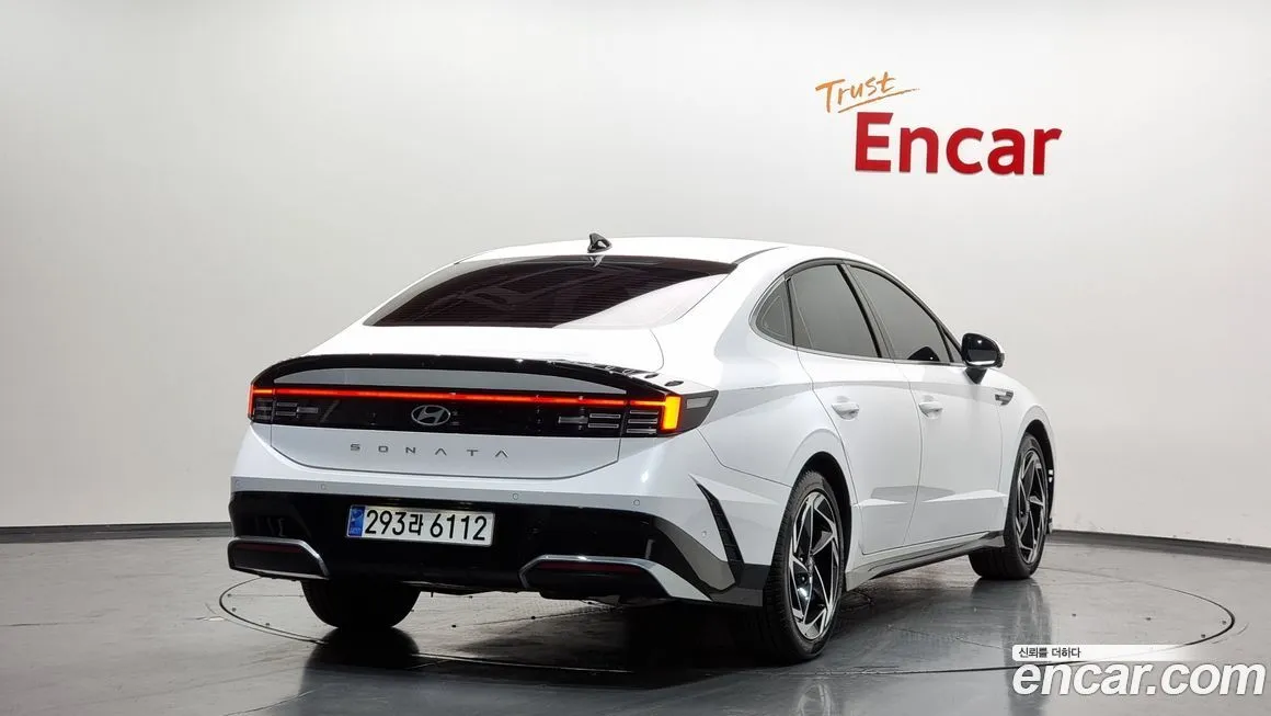 Hyundai Sonata 2024 из KR, фото 2