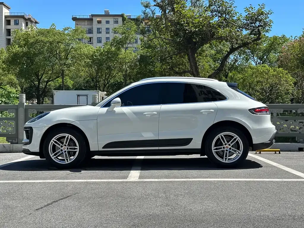 Porsche Macan 2023 из CN, фото 4