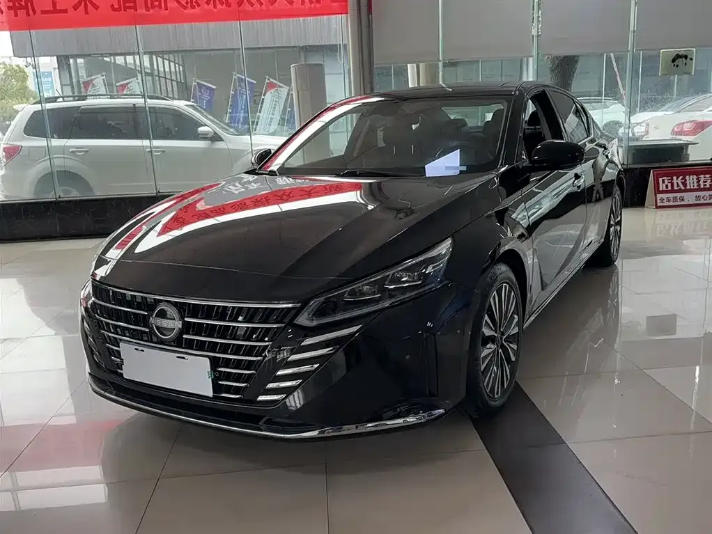 Nissan Teana 2023 из CN, фото 2
