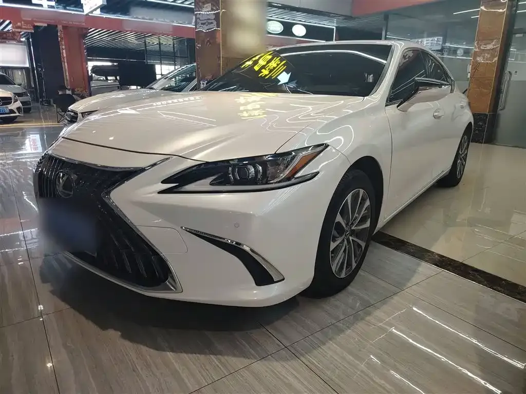 Lexus ES 2022 из CN, фото 2