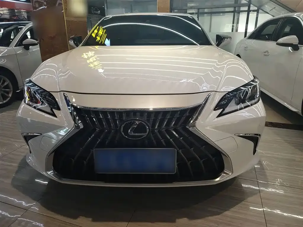 Lexus ES 2022 из CN, фото 3