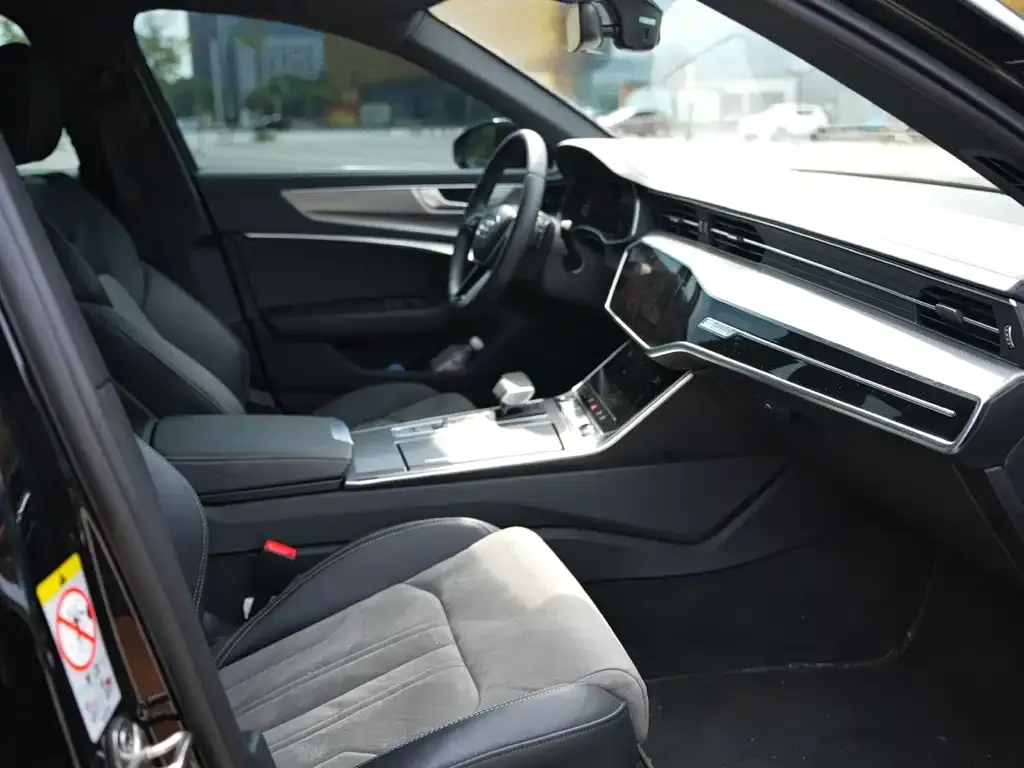 Audi A6L 2024 из CN, фото 8