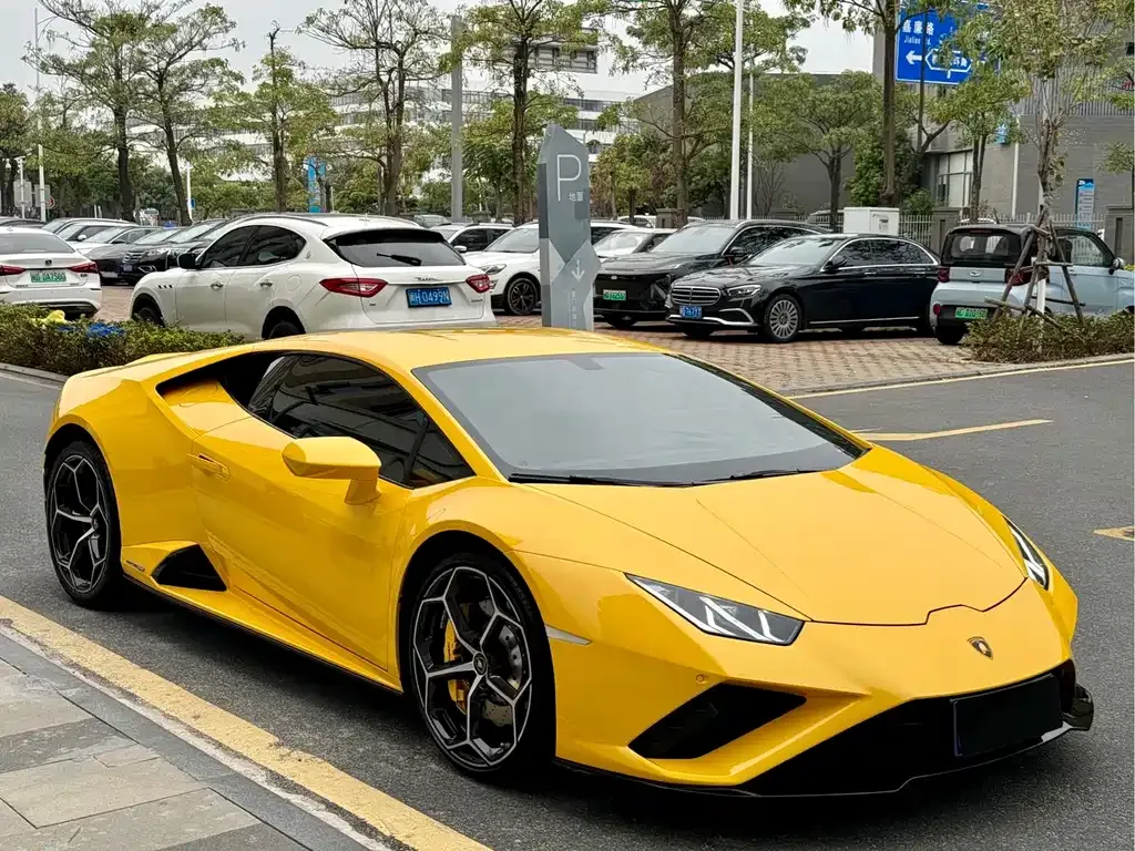 Lamborghini Huracan 2021 из CN, фото 3