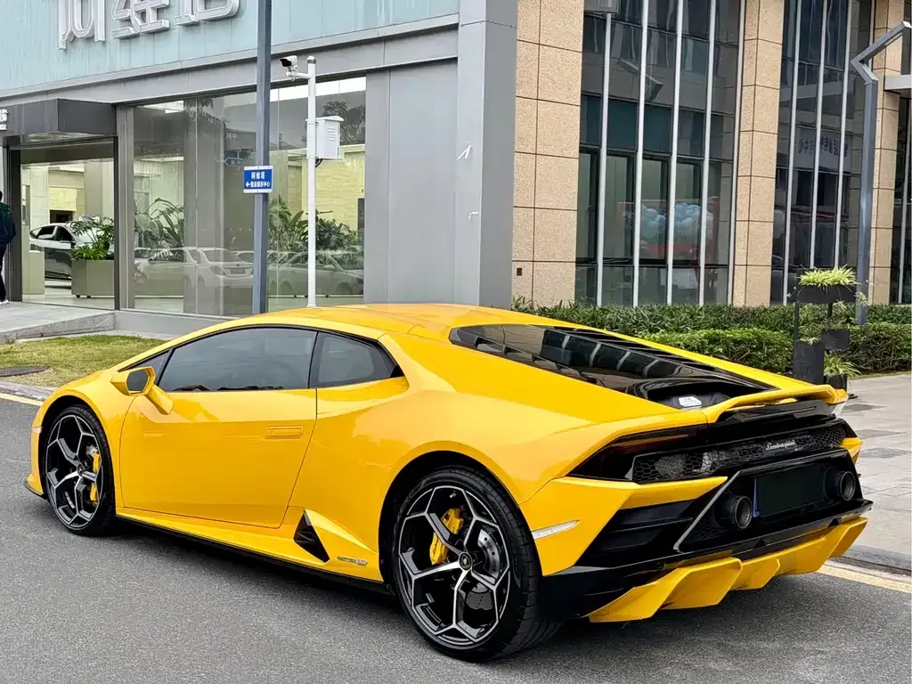 Lamborghini Huracan 2021 из CN, фото 8