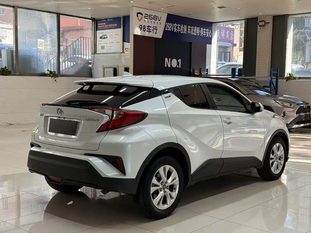 Toyota IZOA 2021 из CN, фото 4