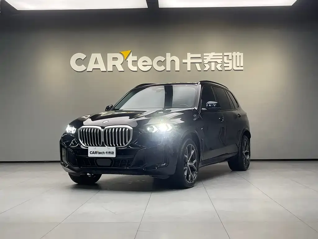 BMW X5 — фото 1
