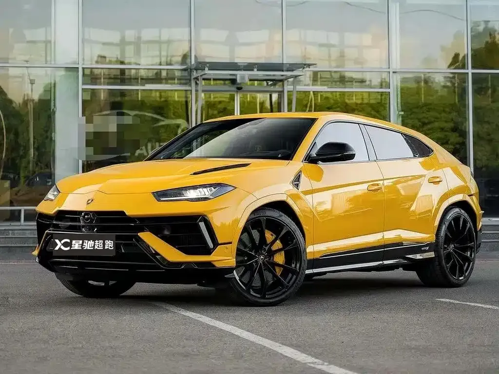 Lamborghini Urus — фото 1