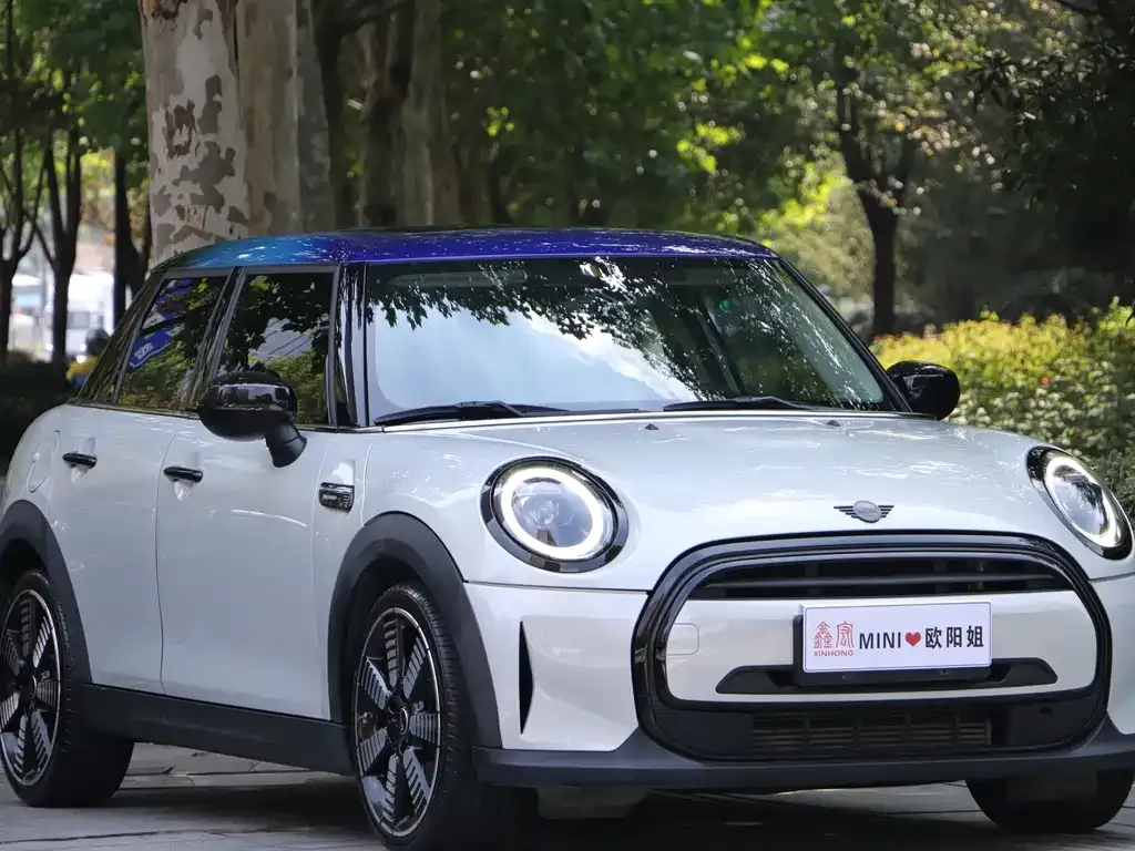 MINI Cooper (3-door) 2022 из CN, фото 3