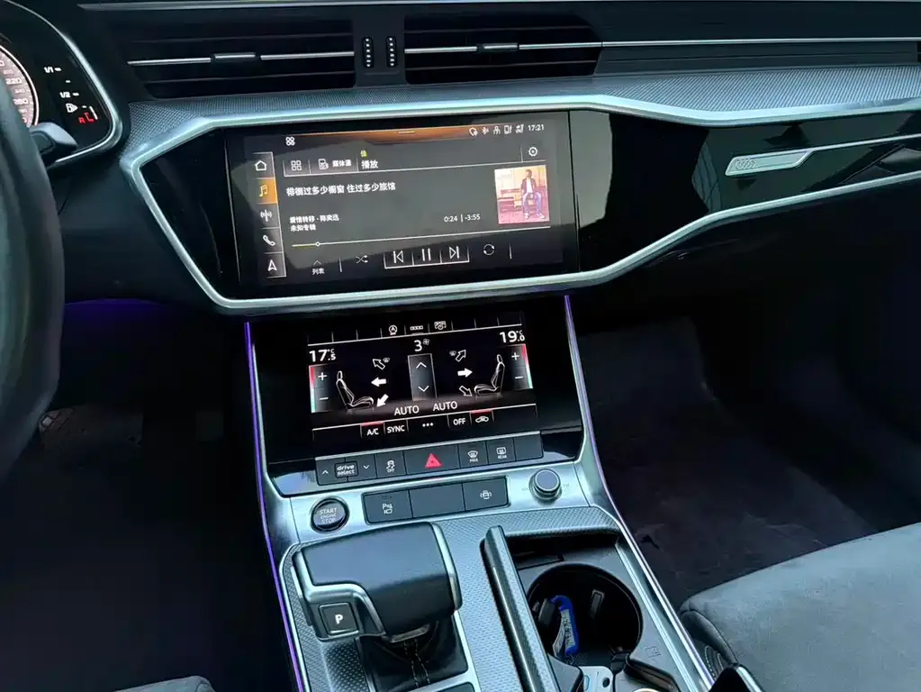 Audi A6L 2021 из CN, фото 10