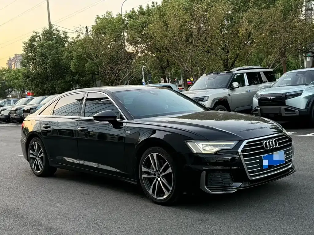 Audi A6L 2021 из CN, фото 2