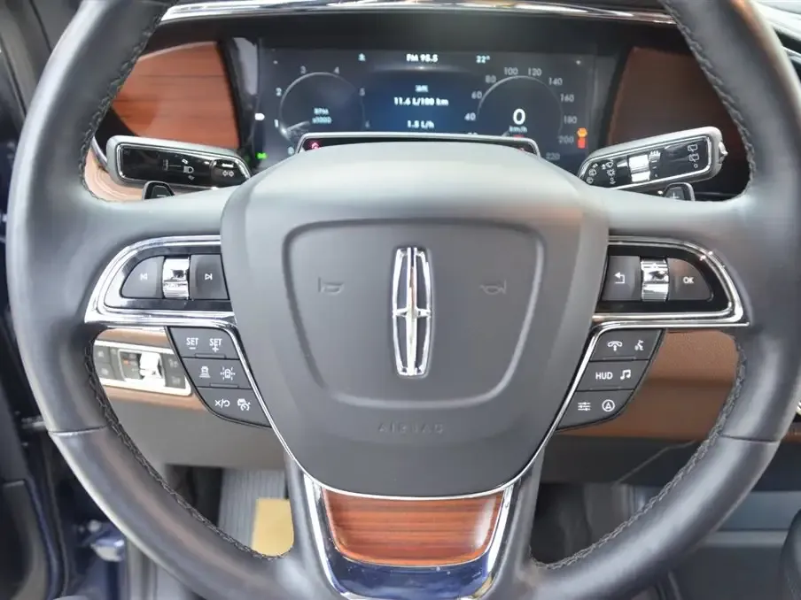 Lincoln Navigator 2024 из CN, фото 8
