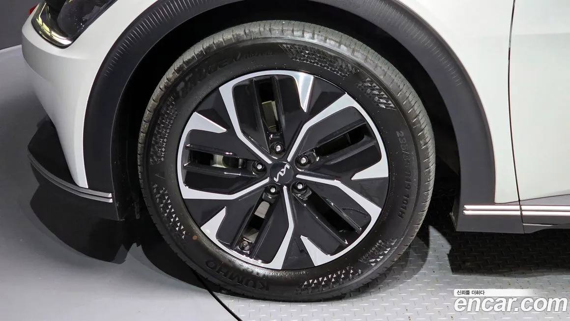 Kia EV6 2022 из KR, фото 5