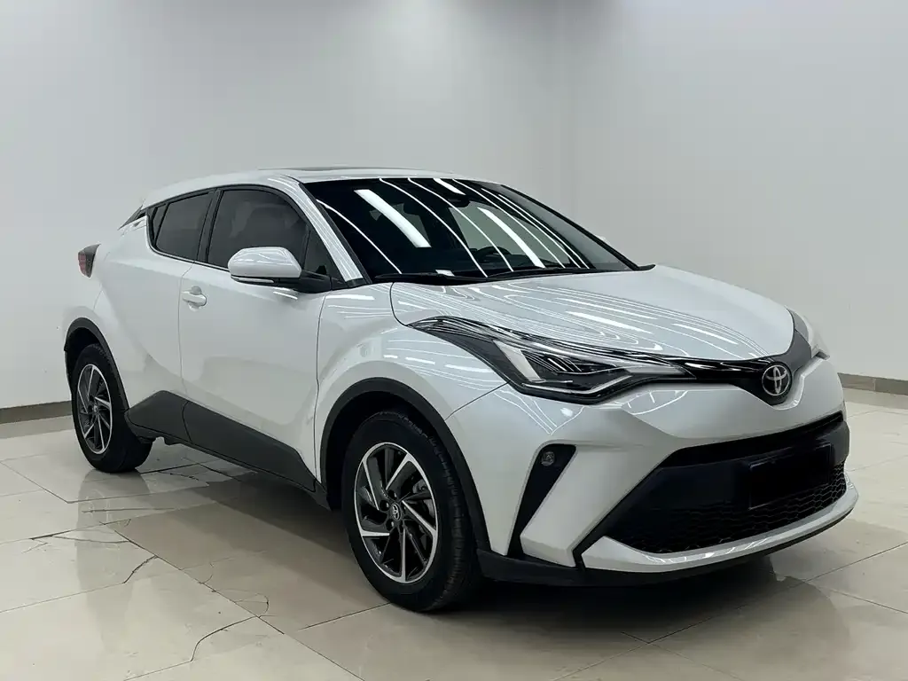 Toyota C-HR 2023 из CN, фото 2