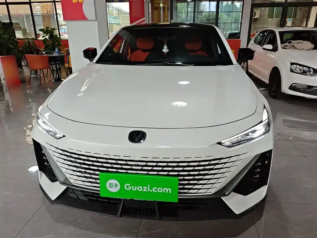 Changan UNI-V 2023 из CN, фото 3