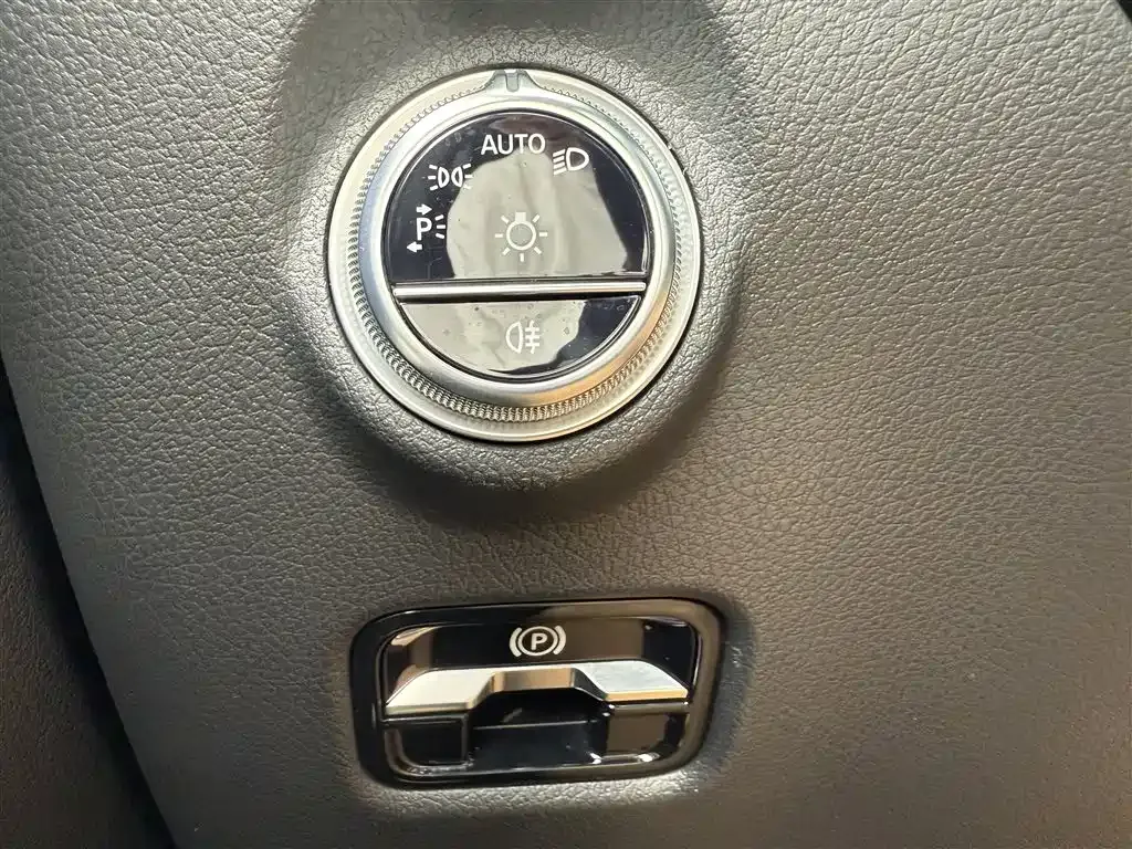 Mercedes-Benz C-Class 2022 из CN, фото 9