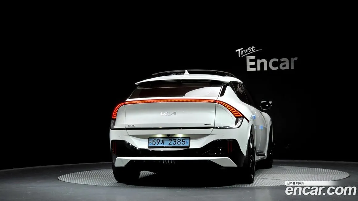 Kia EV6 2023 из KR, фото 4