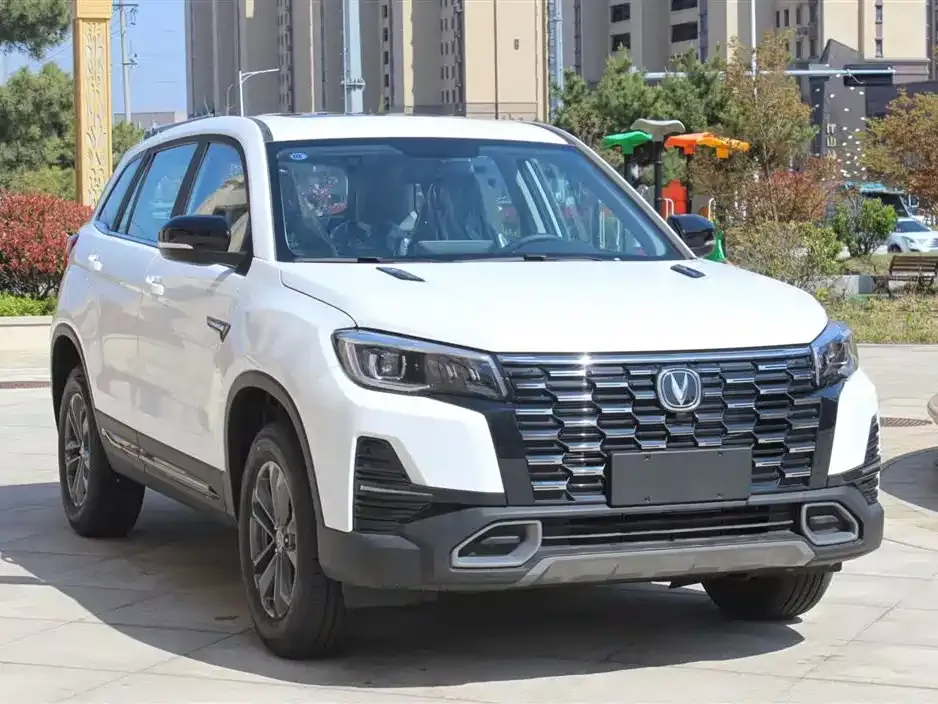 Changan CS75 2025 из CN, фото 4