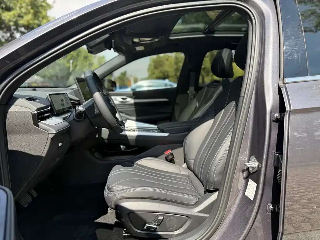 Geely Xingrui 2024 из CN, фото 10