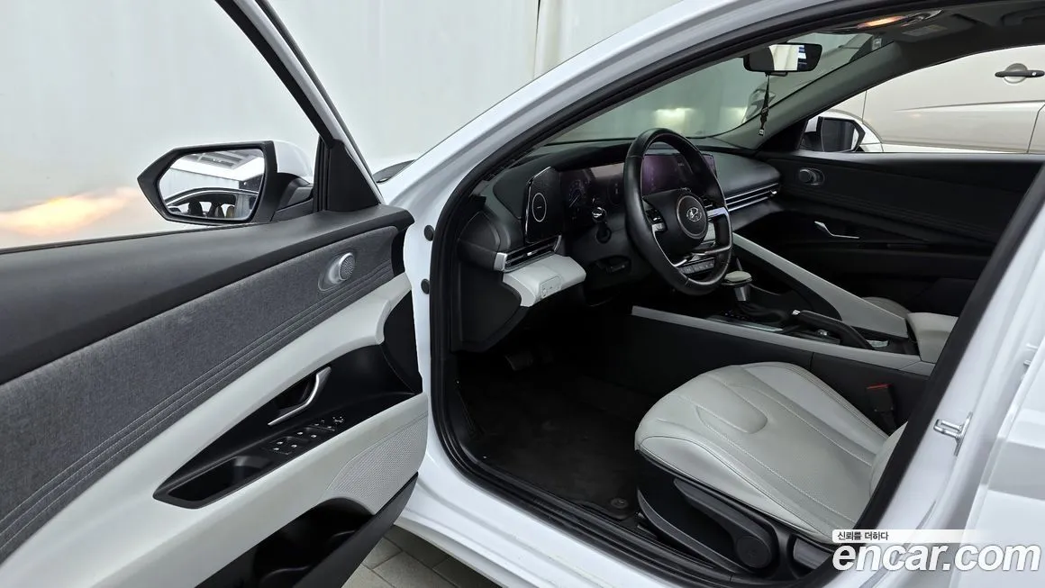 Hyundai AVANTE 2021 из KR, фото 10