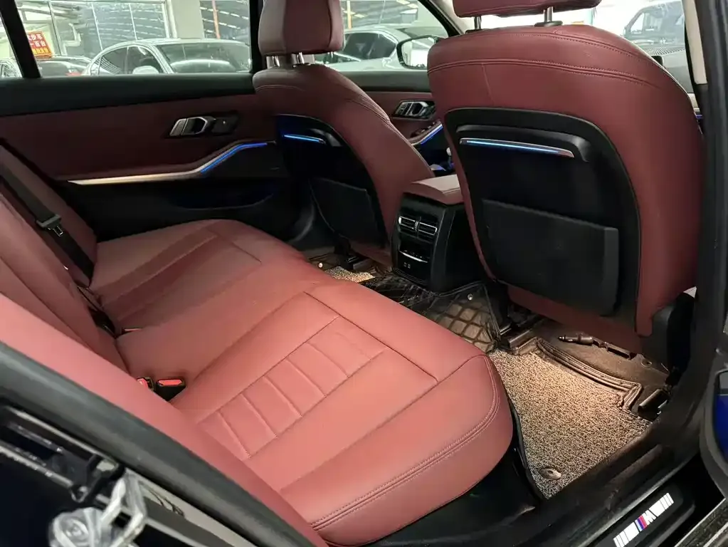 BMW 3 Series 2022 из CN, фото 9