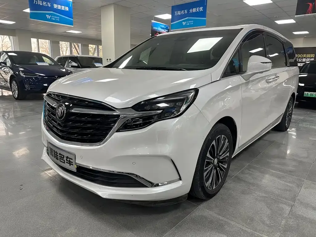 Buick GL8 2021 из CN, фото 1