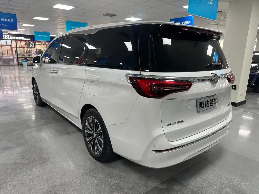 Buick GL8 2021 из CN, фото 5