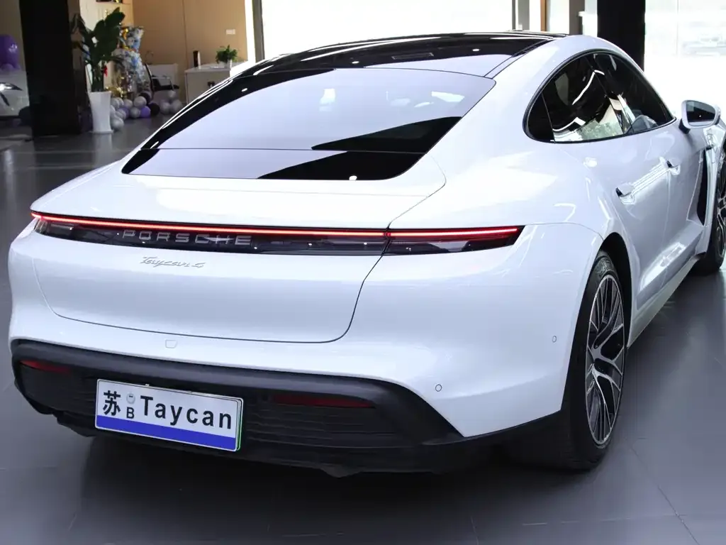 Porsche Taycan 2024 из CN, фото 7
