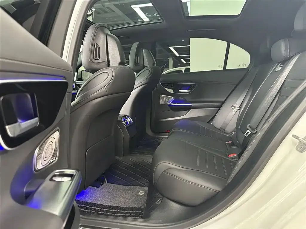Mercedes-Benz C-Class 2024 из CN, фото 6