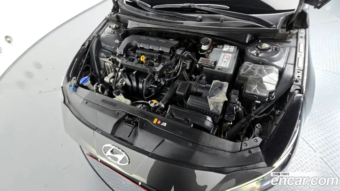 Hyundai AVANTE — фото 6