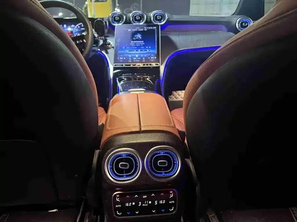 Mercedes-Benz GLC 2024 из CN, фото 6