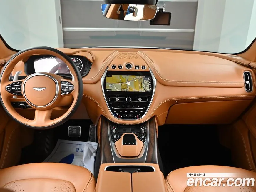 Aston Martin DBX 2021 из KR, фото 7