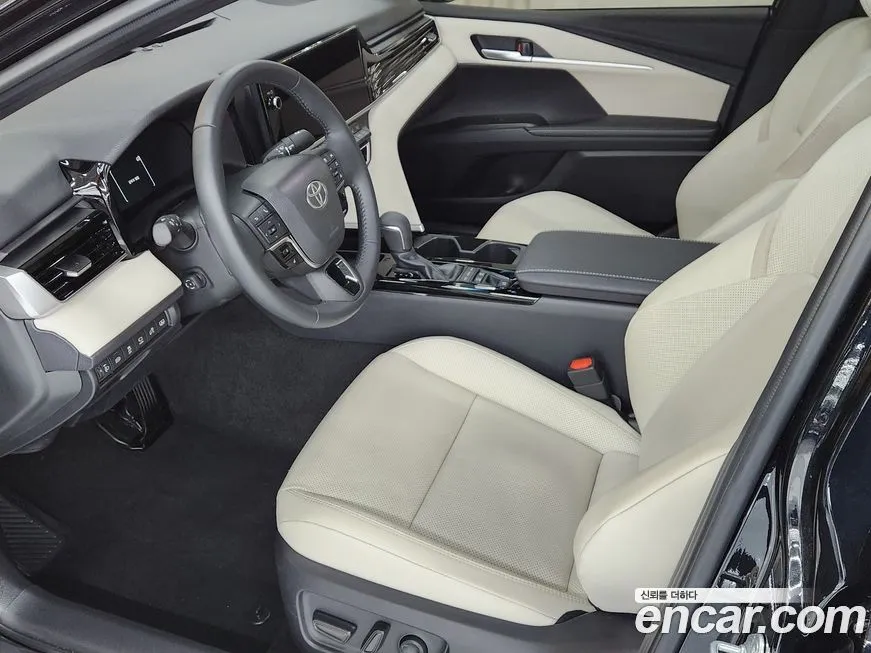 Toyota Camry 2025 из KR, фото 10