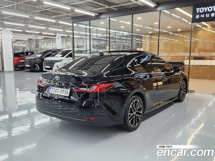 Toyota Camry 2025 из KR, фото 2
