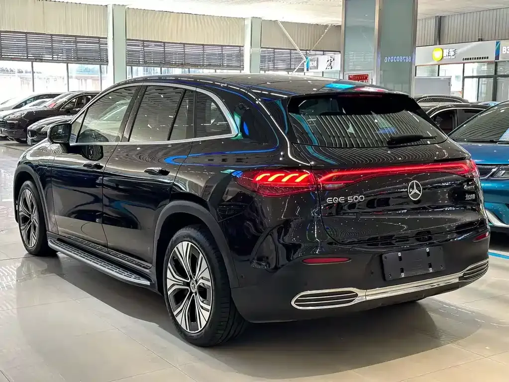 Mercedes-Benz EQE SUV 2024 из CN, фото 3