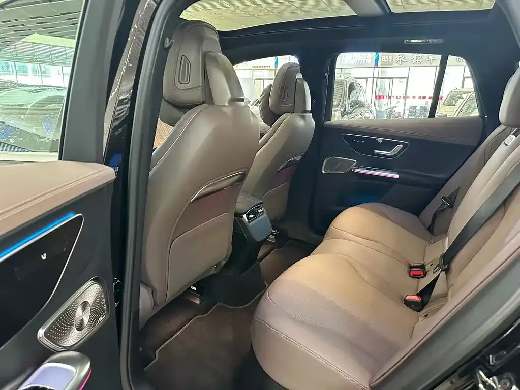 Mercedes-Benz EQE SUV 2024 из CN, фото 6