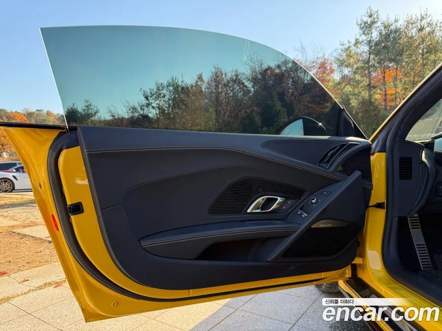 Audi R8 2021 из KR, фото 5