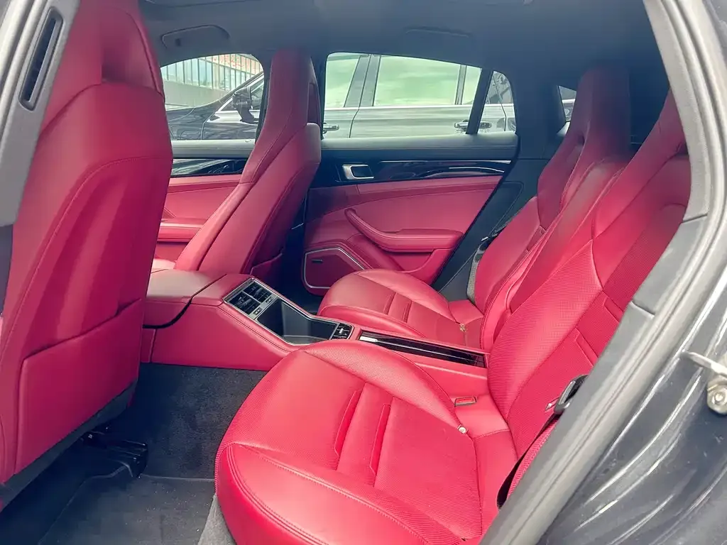 Porsche Panamera 2021 из CN, фото 4