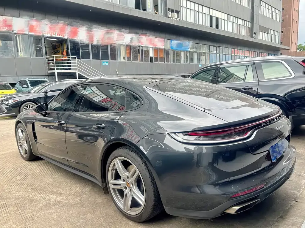 Porsche Panamera 2021 из CN, фото 7