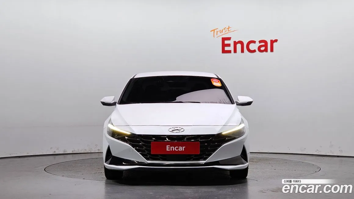 Hyundai AVANTE — фото 3