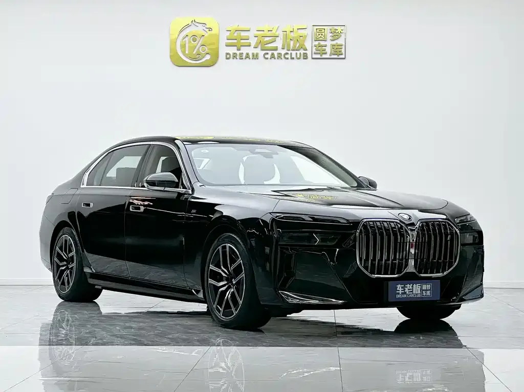 BMW i7 2024 из CN, фото 3