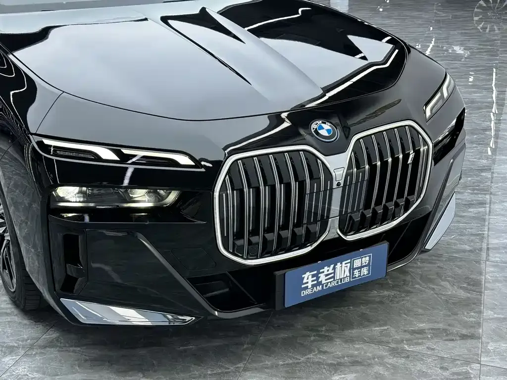 BMW i7 2024 из CN, фото 9