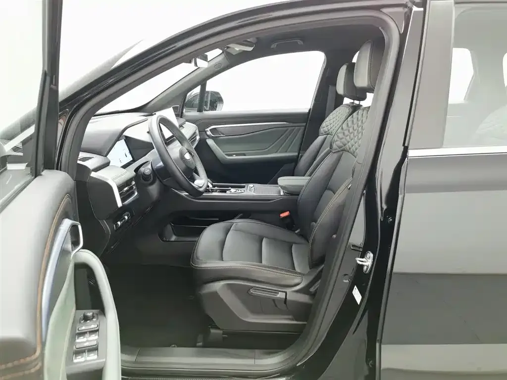 Geely Haoyue L 2024 из CN, фото 10