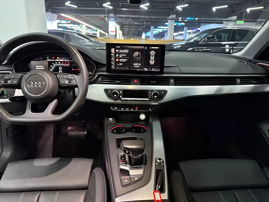 Audi A4L 2022 из CN, фото 10
