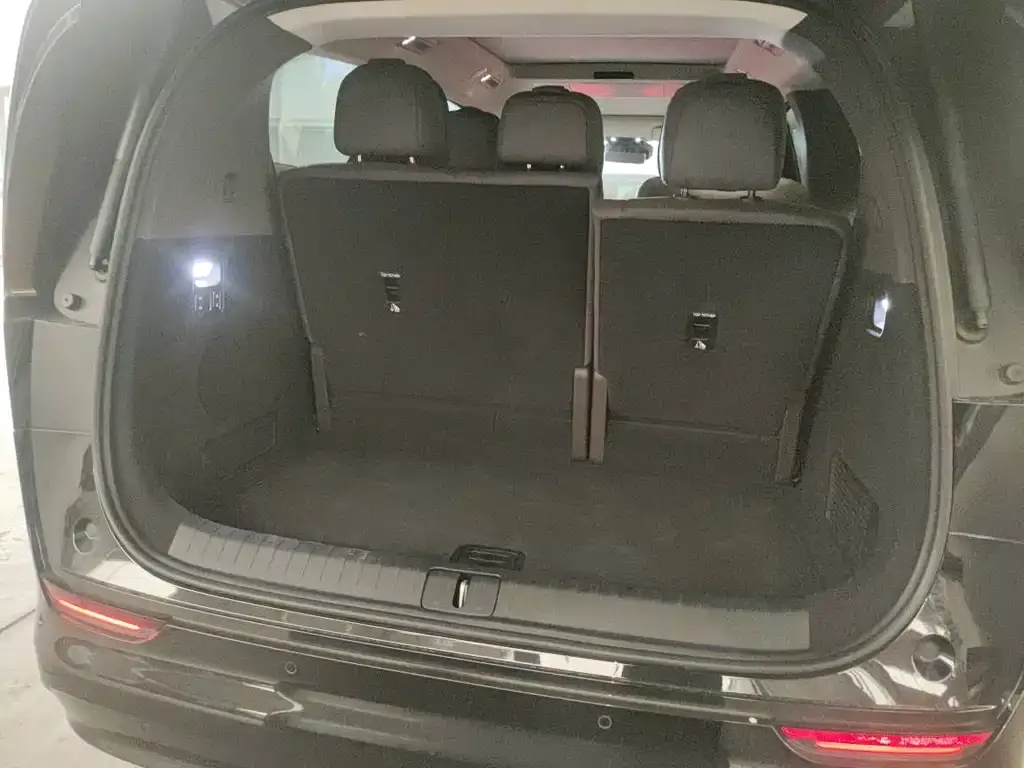 Li Auto MEGA 2024 из CN, фото 9