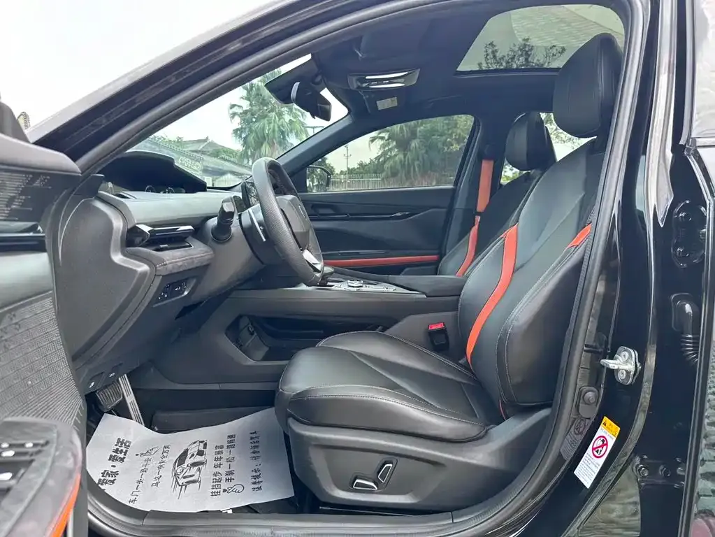 Changan UNI-V 2022 из CN, фото 4