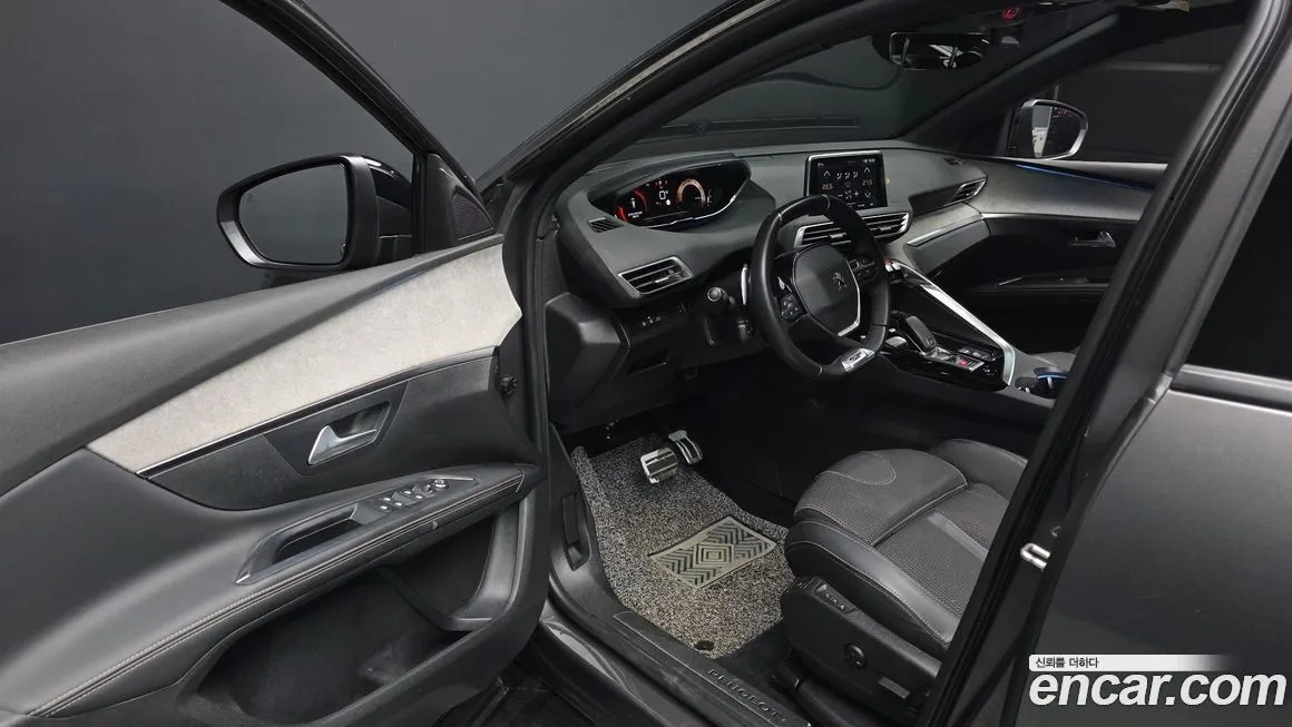 Peugeot 5008 2022 из KR, фото 10