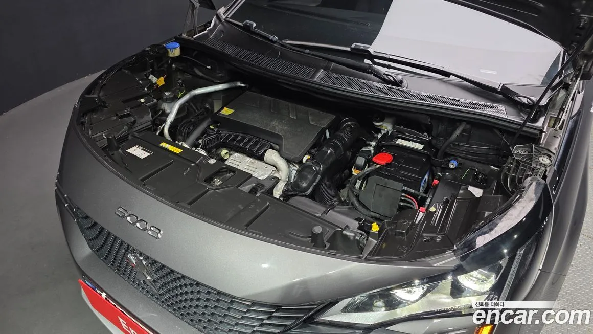 Peugeot 5008 2022 из KR, фото 6